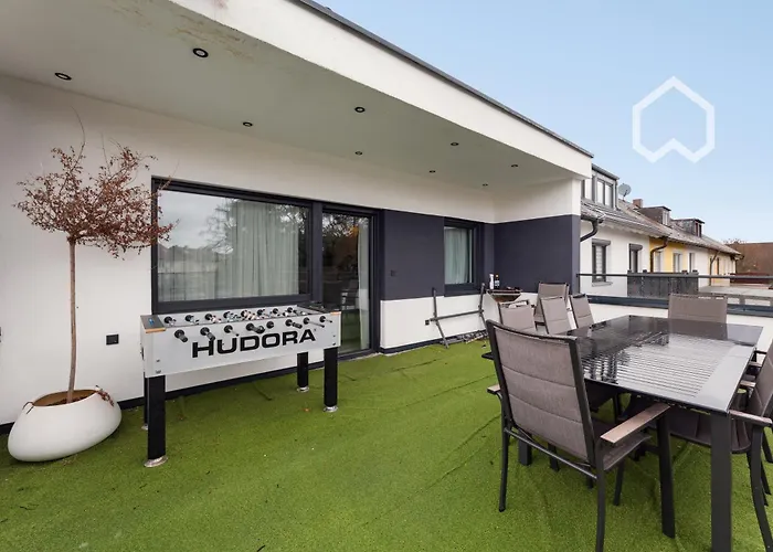 Day Young Life 85qm Terrasse Lounge, Grill, Carport Appartement